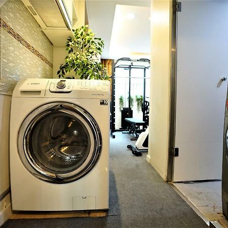 D7 Suites Сеул Екстериор снимка